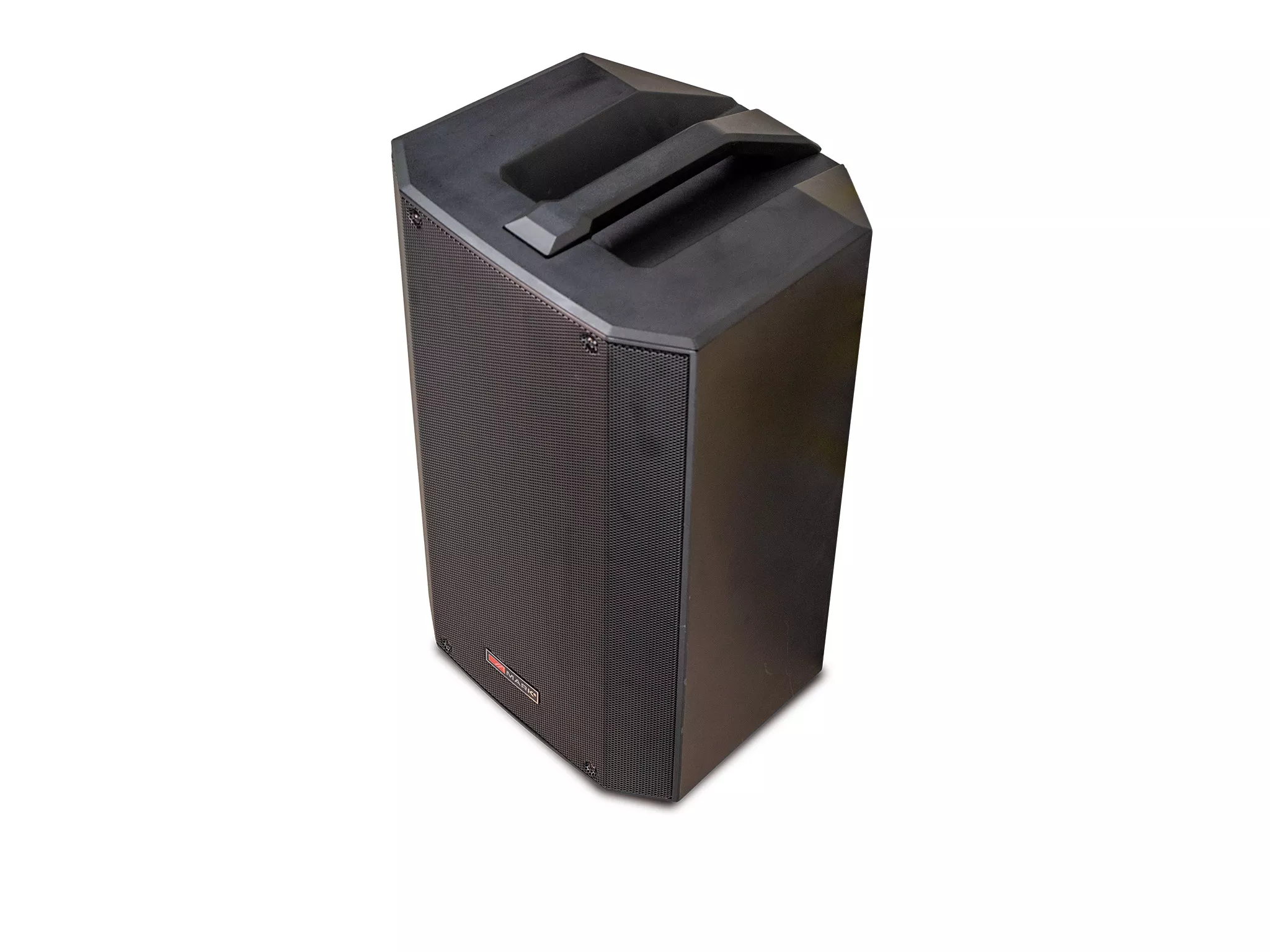 mark-mpb-fronlateral_208-