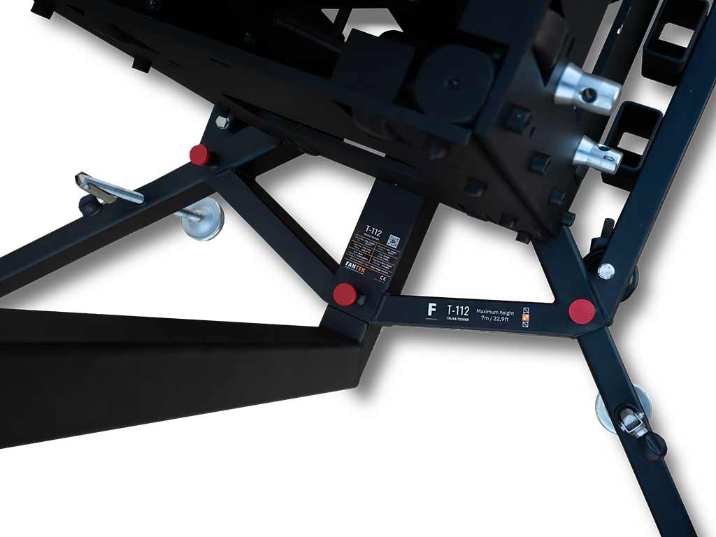 T112-black-4